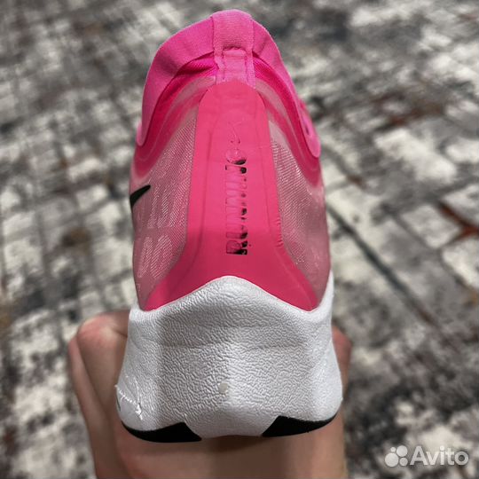 Кроссовки Nike Zoom Fly 3