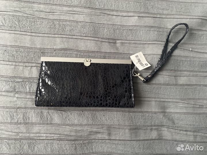 Клатч новый