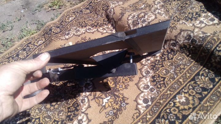 Кронштейн для телевизора