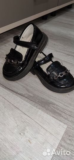Туфли для девочки 27,29