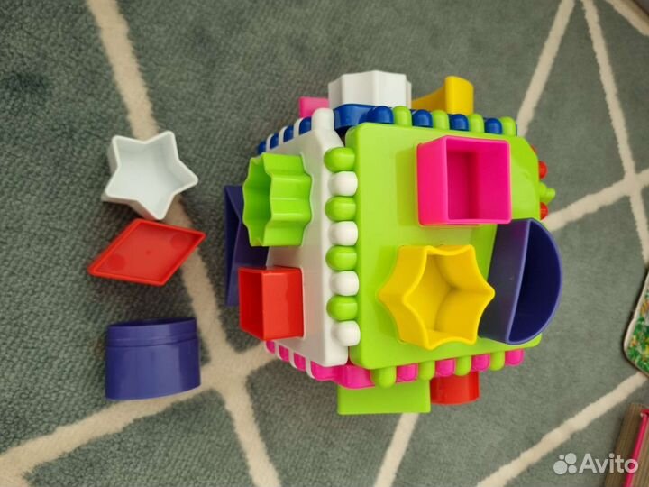 Пластиковый игрушки, пакетом