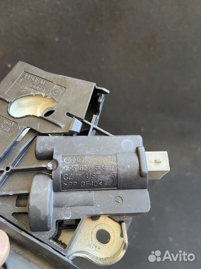 Замок крышки багажника Audi A6 C6 4F