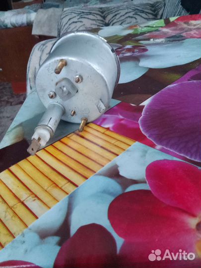 Автомобильные часы