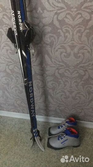 Лыжи длина 150 см и обувь 31 размера