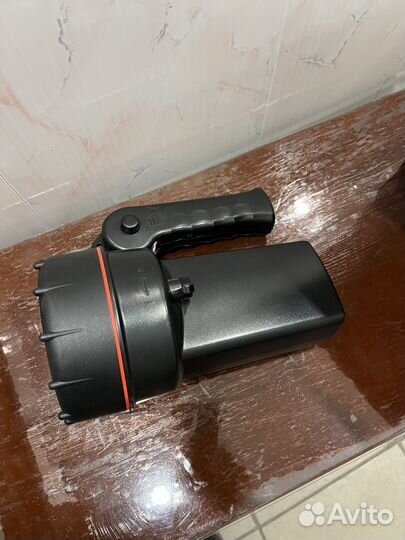 Фонарь аккумуляторный