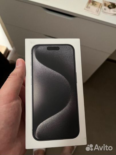 iPhone 15 Pro, 256 ГБ