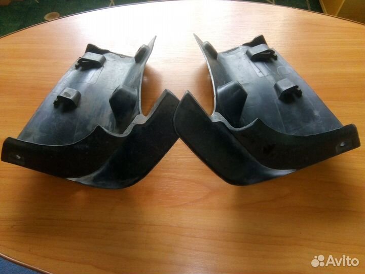 Брызговики Toyota Mark2