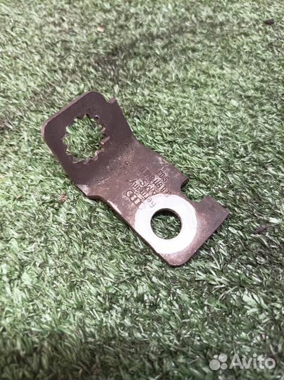 Кронштейн Audi Audi A8 4E 2002-2007