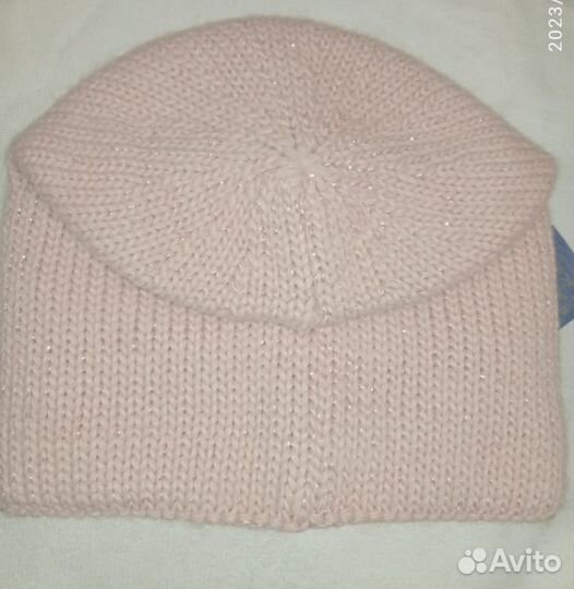 Шапка женская вязаная