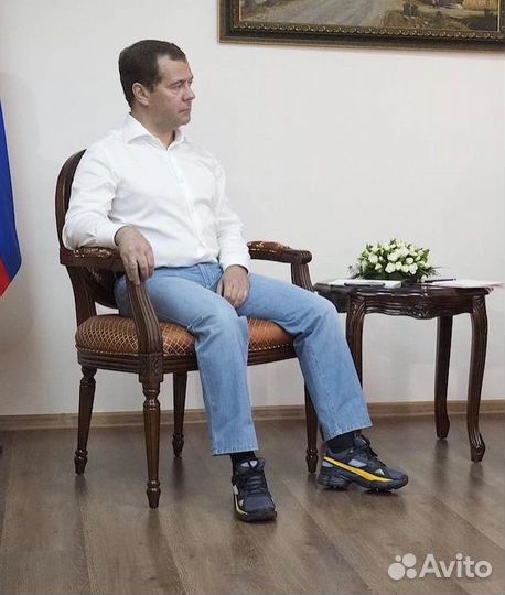 Кроссовки Adidas Raf simons ozweego