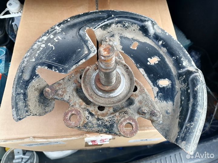 Цапфа задняя ступица Renault Fluence, Megane 3