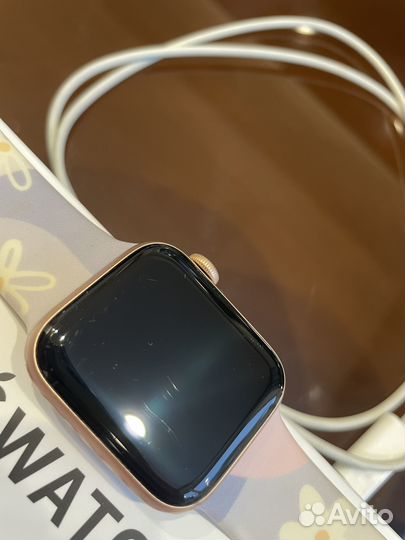 Apple Watch SE 40 mm 2022