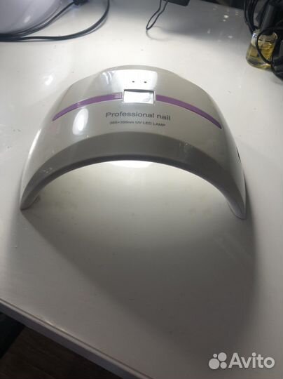 Лампа для ногтей
