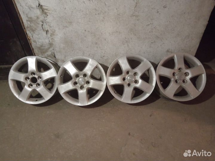 Продам литые диски