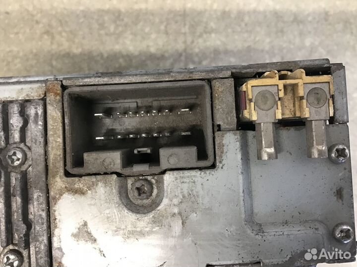 Магнитола Volvo XC90 2002-2015