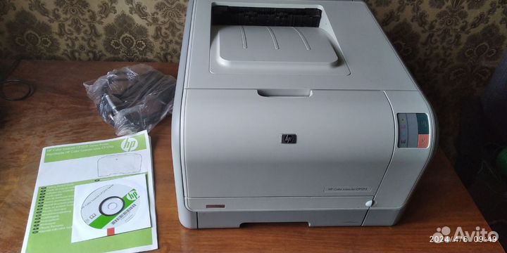 Цветной лазерный принтер HP CP1215 color LaserJet