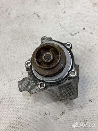 Помпа audi q5 8r 2.0 cdn