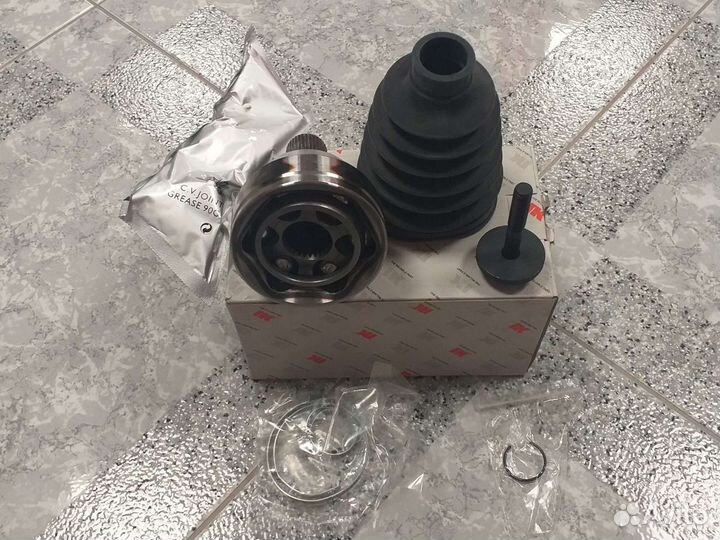 Шрус наружний Ford Focus II 26 зубьев