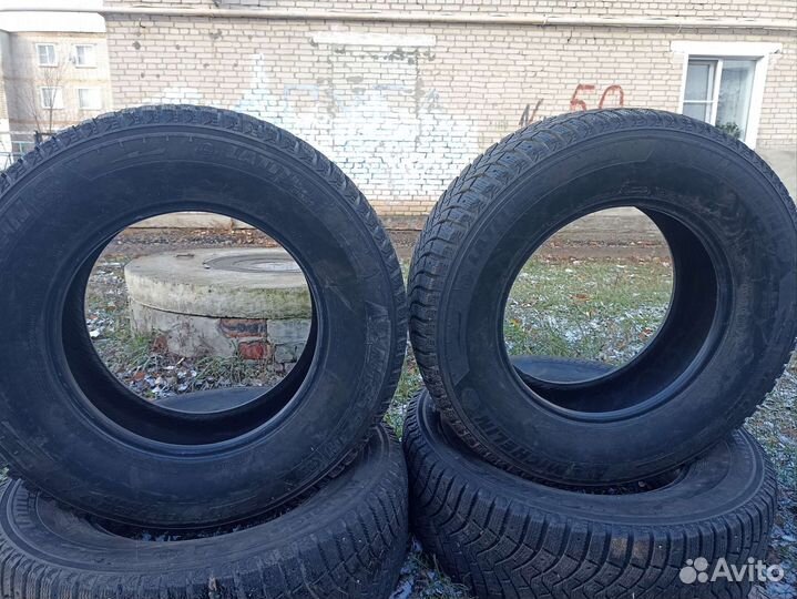 Michelin Latitude X-Ice North 265/65 R17