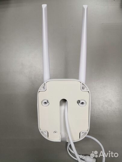 Беспроводная поворотная уличная WiFi IPкамера 4 мр