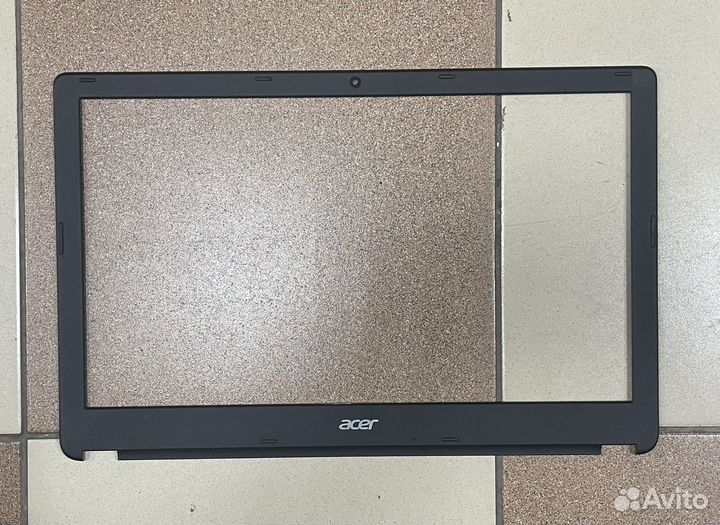 Рамка матрицы Acer E1-532