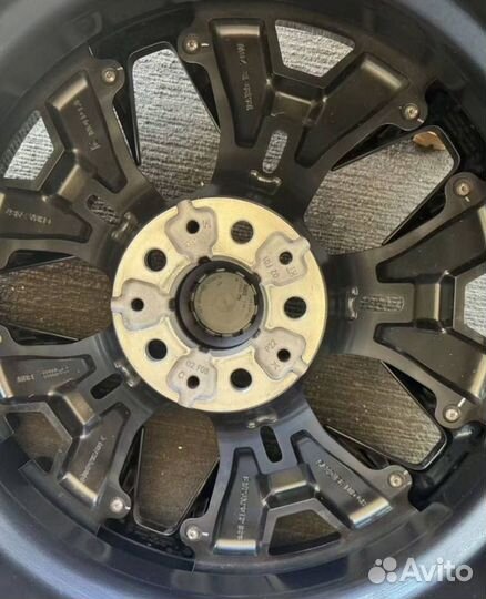 Диски BMW 5 G30 G31 G60 оригинальные 939m style