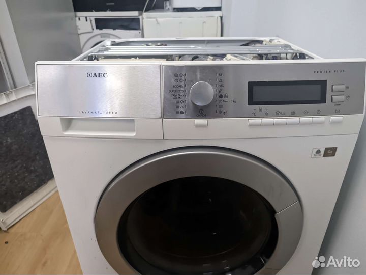 Стиральная машина с сушкой AEG