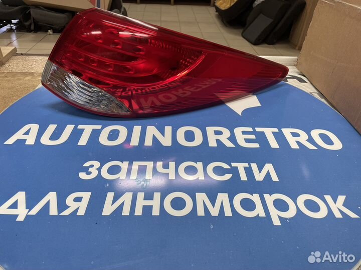 Фонарь правый hyundai IX35 924022Y000