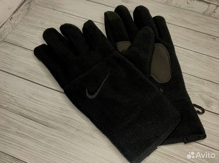 Перчатки Nike плюшевые теплые