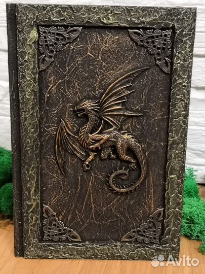 Ежедневник датированный 2023 год ручной работы