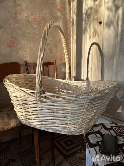 Корзина плетеная большая