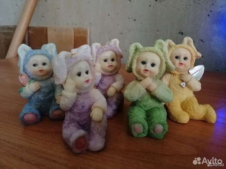 Статуэтки
