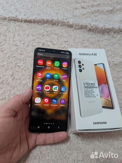 Samsung Galaxy A32, 4/64 ГБ