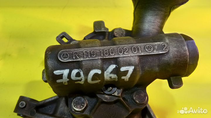 Насос масляный для Mercedes-Benz W124