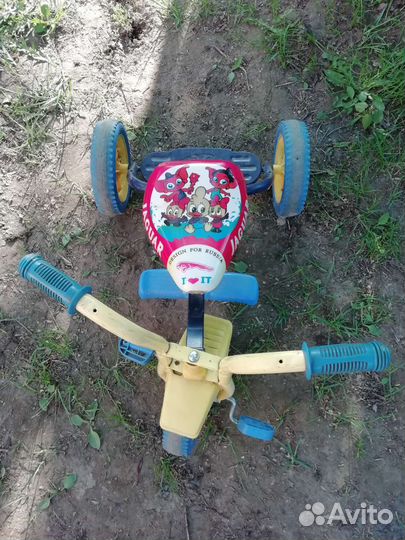 Детский трехколесный велосипед