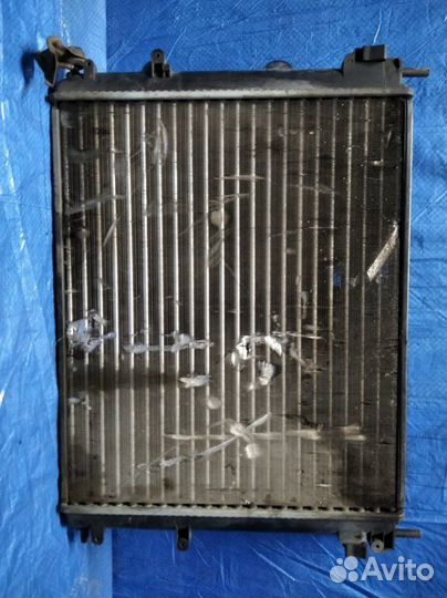 Радиатор охлаждения Renault Logan 1 K7M 2004-2014