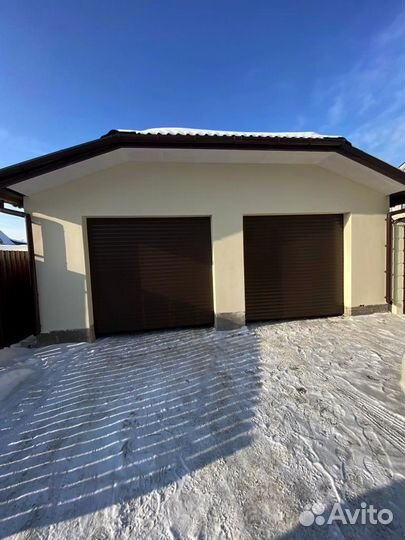 Секционные ворота