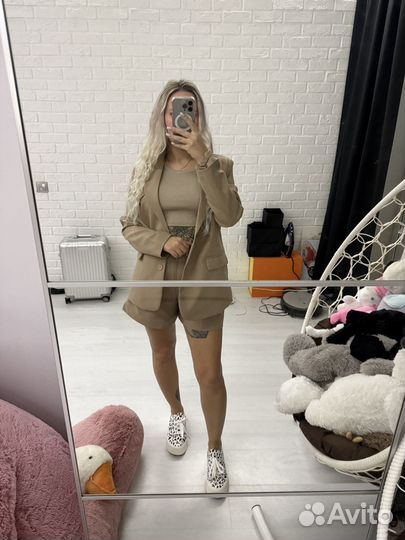 Костюм шорты и пиджак блейзер