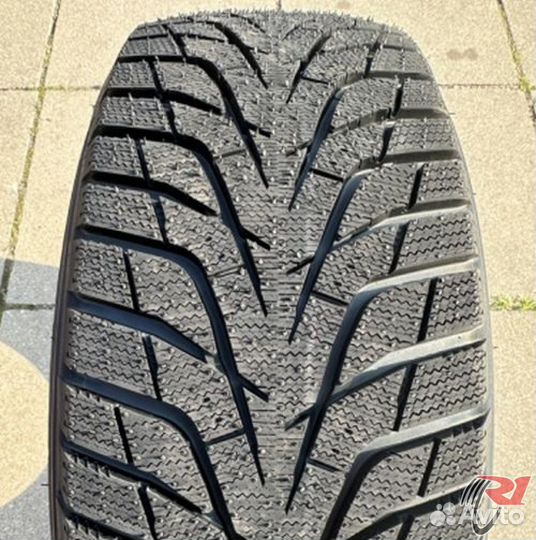 Hankook Winter I'Cept IZ3 W636 205/55 R16 94H