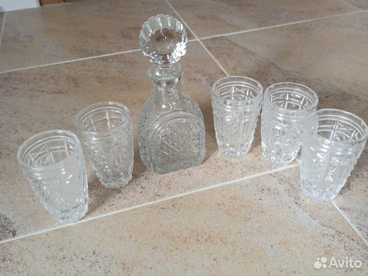 Штоф с рюмками