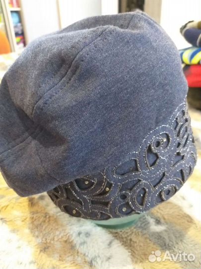 Берет женский