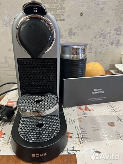 Кофемашина капсульная Nespresso Bork