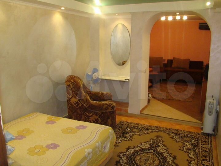 2-к. квартира, 30 м², 1/1 эт.