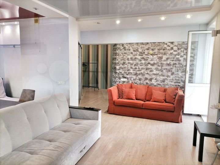 Комната 35 м² в 1-к., 10/19 эт.