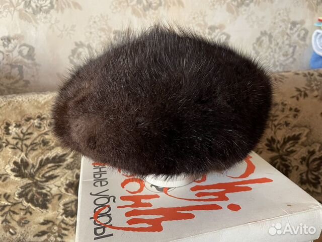 Женский меховой берет