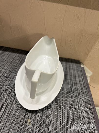 Соусник фарфоровый винтажный Германия