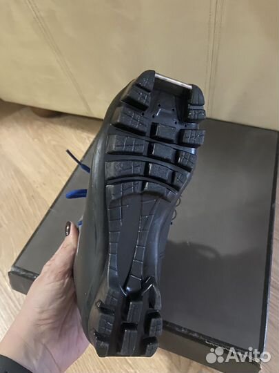 Лыжные ботинки