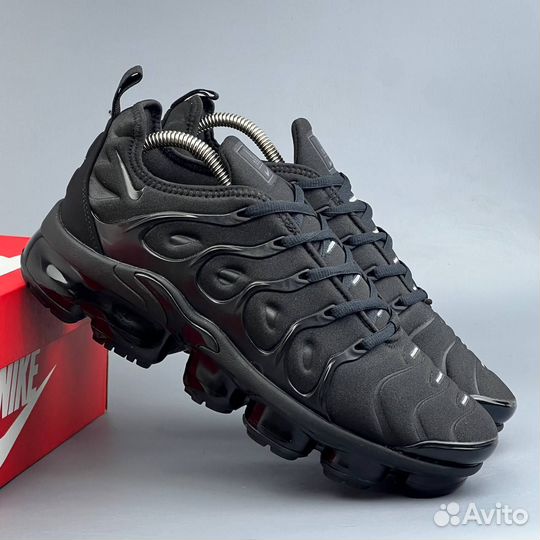 Кроссовки Nike Vapormax Plus