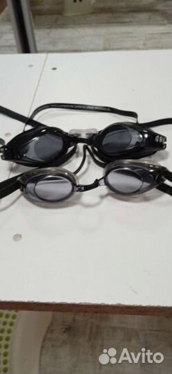 Очки для плавания