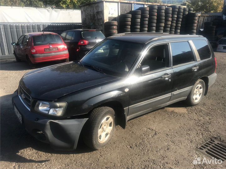 Разбор на запчасти Subaru Forester (S11)